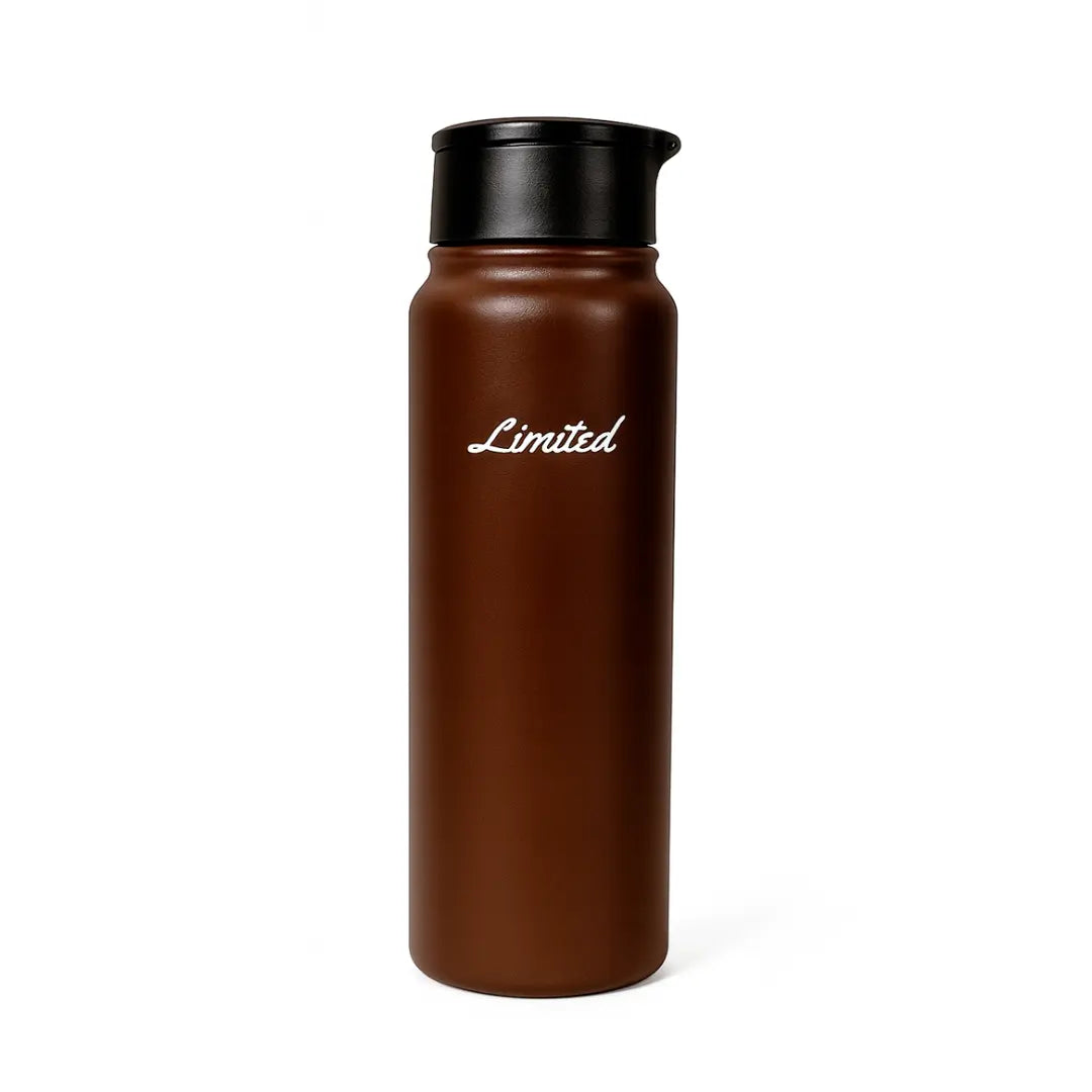 Botella térmica LIMITED Colección Nude de 500ml con doble aislamiento, diseño elegante y minimalista en color nude, ideal para agua, café o té conserva el agua helada por 25 horas y el agua caliente por 12 horas