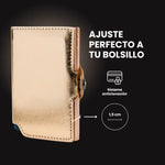 "Billetera LIMITED modelo Glitter con acabado brillante, protección RFID y diseño compacto ideal para destacar con estilo y seguridad."