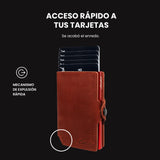 Billetera de cuero LIMITED con diseño delgado, compartimento RFID y mecanismo de extracción rápida para tarjetas – elegancia y seguridad en un solo accesorio.